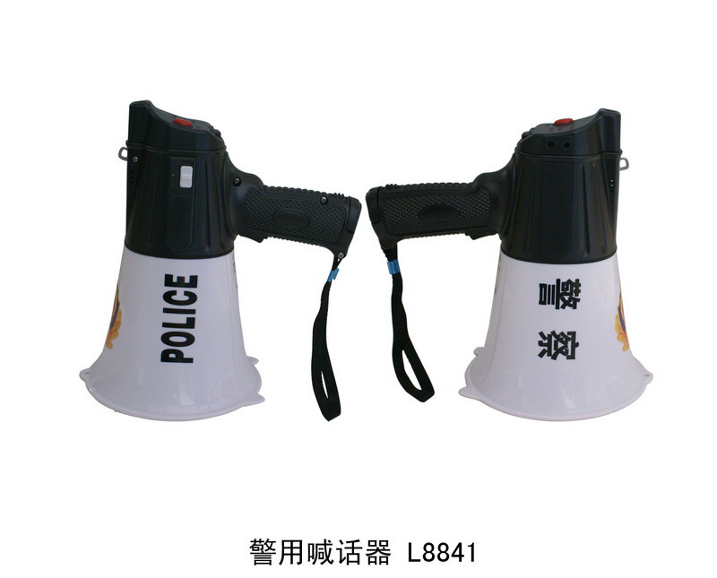 L8841 警用喊话器